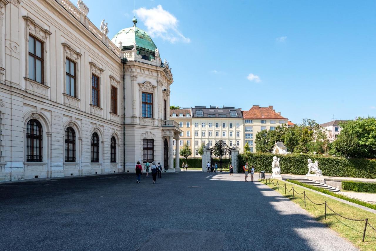 Appartement Prinz Eugen At Belvedere By Hm *